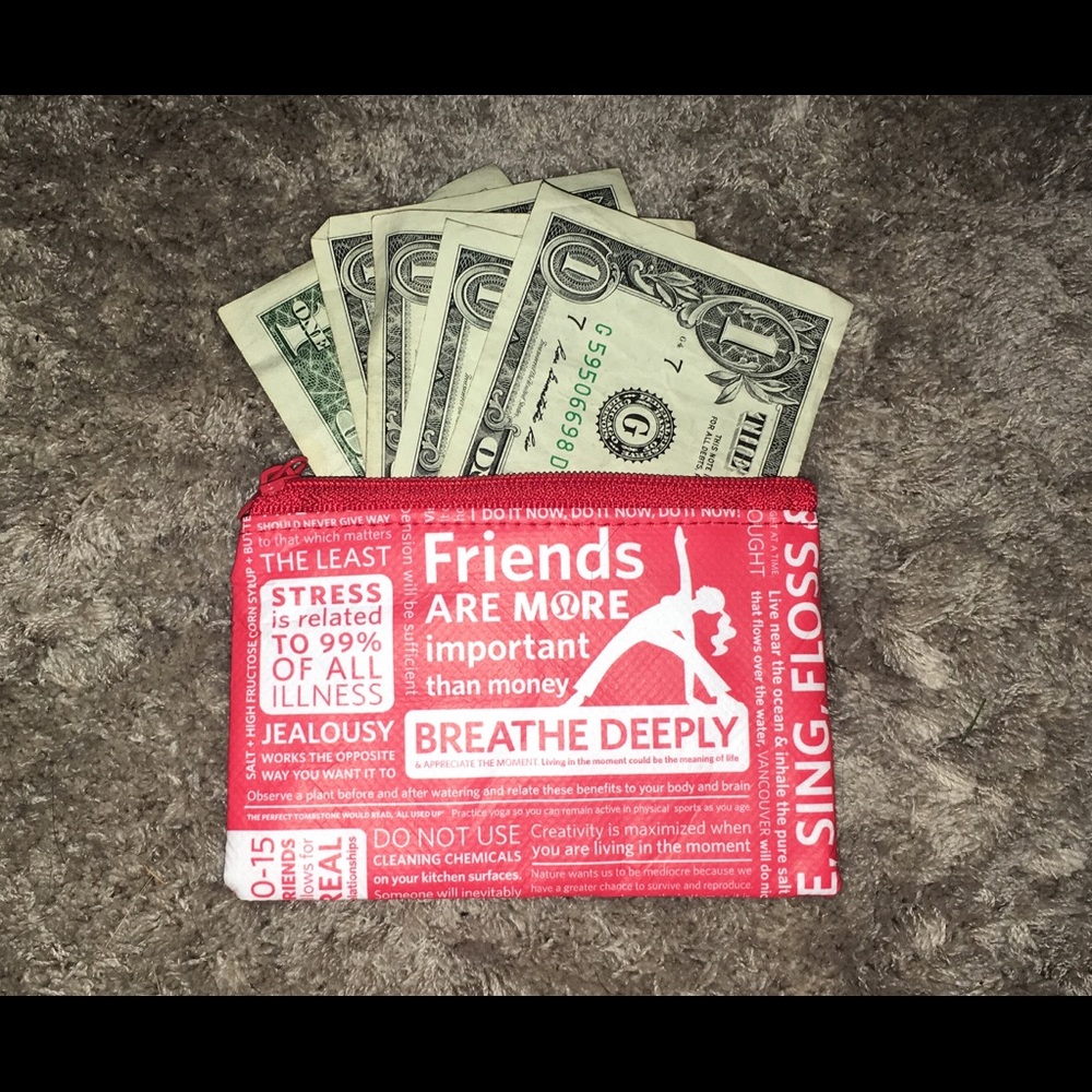 Lululemon Wallet